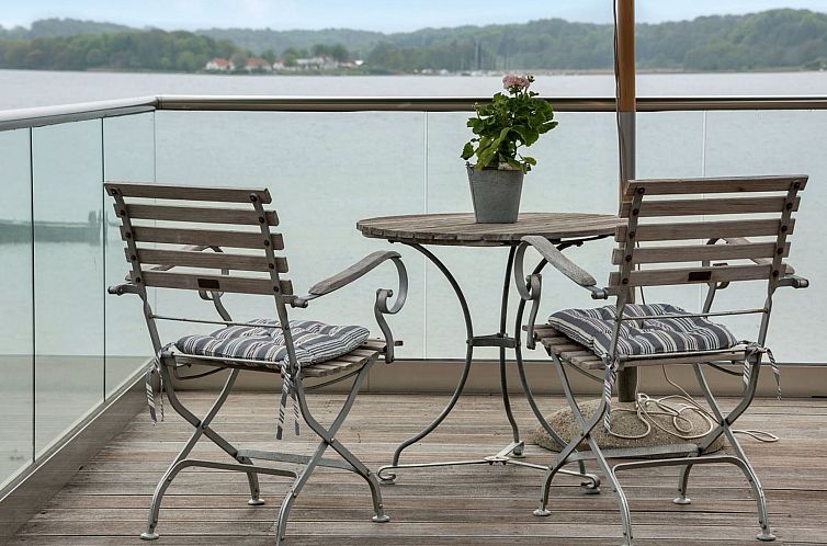 Vakantiehuis "Florinda" - 10m from the sea