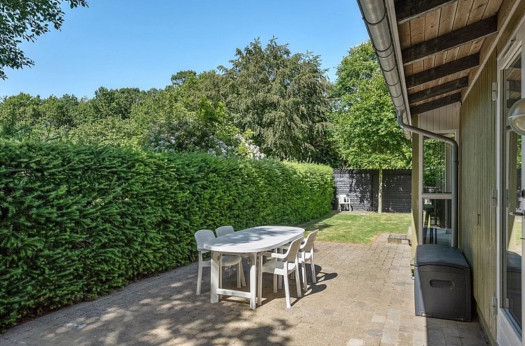 Vakantiehuis "Eriksine" - 150m from the sea