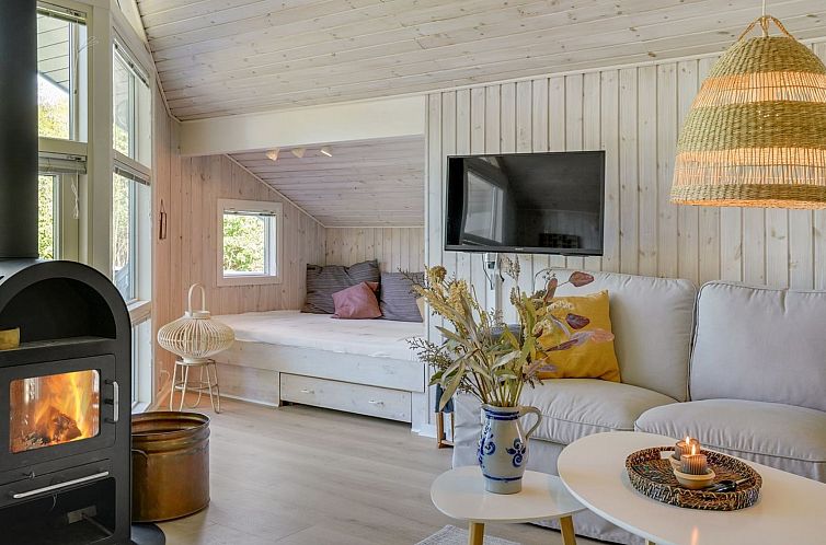 Vakantiehuis "Eriksine" - 150m from the sea