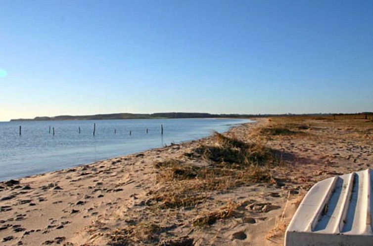 Vakantiehuis "Bjerund" - 250m from the sea