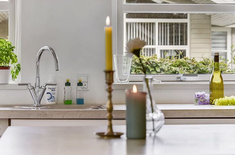 Vakantiehuis "Bjerund" - 250m from the sea