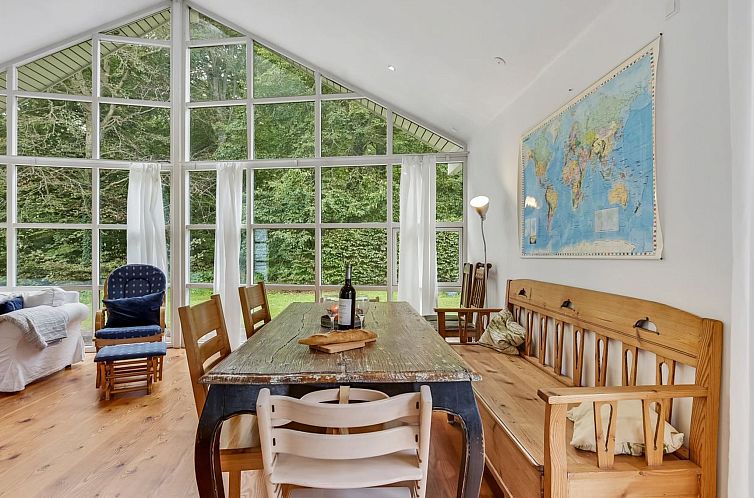 Vakantiehuis "Bjerund" - 250m from the sea