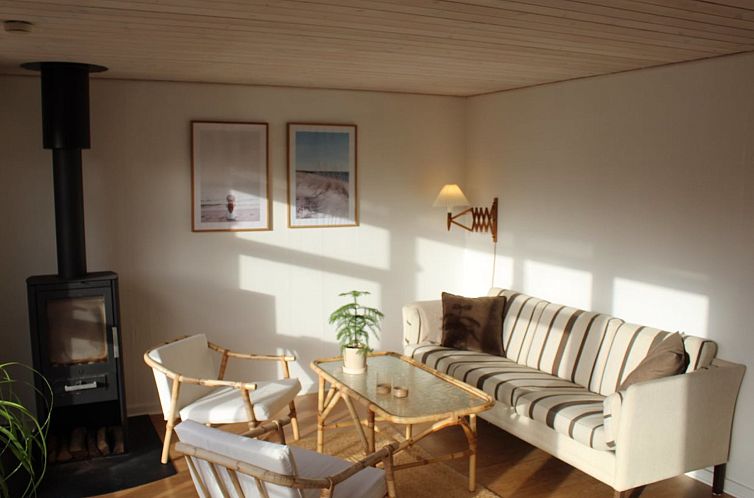 Vakantiehuis "Susette" - 400m from the sea