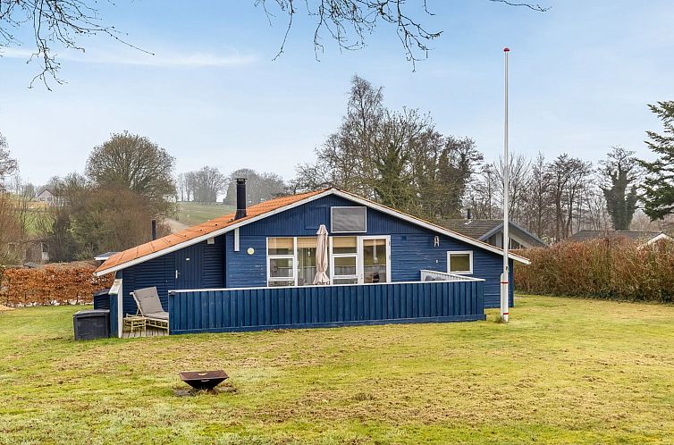 Vakantiehuis "Susette" - 400m from the sea