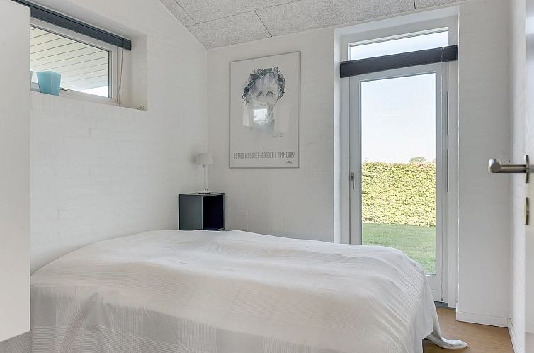 Vakantiehuis "Inge" - 300m from the sea