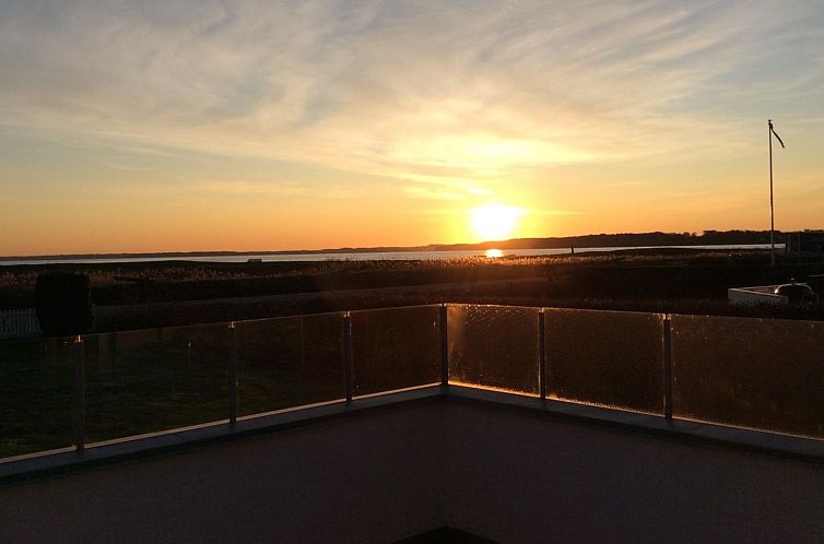 Vakantiehuis "Mayla" - 50m from the sea