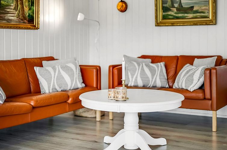 Vakantiehuis "Sigrun" - 300m from the sea