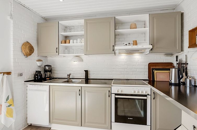 Vakantiehuis "Murtuz" - 50m from the sea