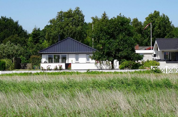 Vakantiehuis "Murtuz" - 50m from the sea