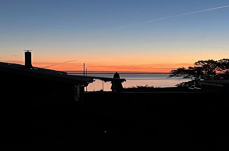 Vakantiehuis "Lilie" - 150m from the sea