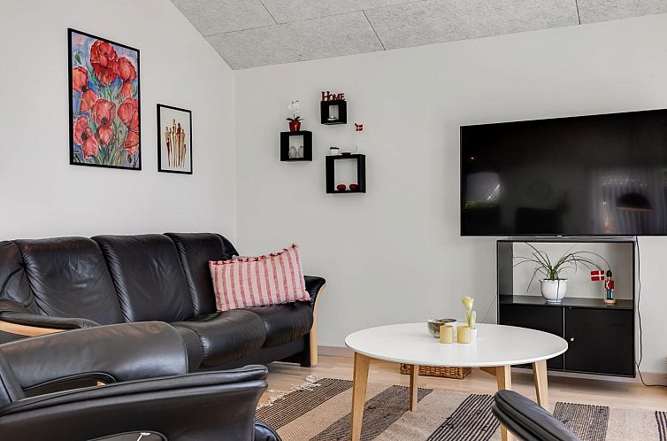 Vakantiehuis "Alfwin" - 300m from the sea