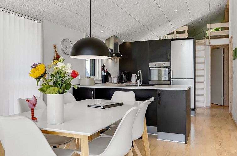 Vakantiehuis "Alfwin" - 300m from the sea