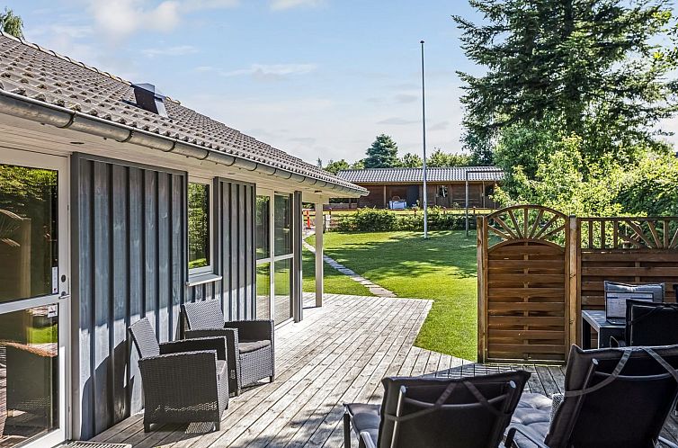 Vakantiehuis "Alfwin" - 300m from the sea