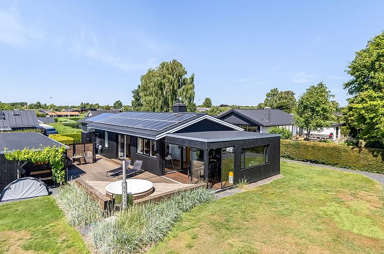 Vakantiehuis "Tecumseh" - 300m from the sea