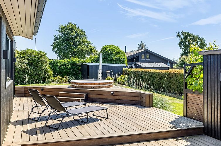 Vakantiehuis "Tecumseh" - 300m from the sea