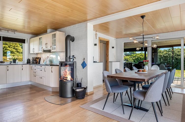 Vakantiehuis "Tecumseh" - 300m from the sea