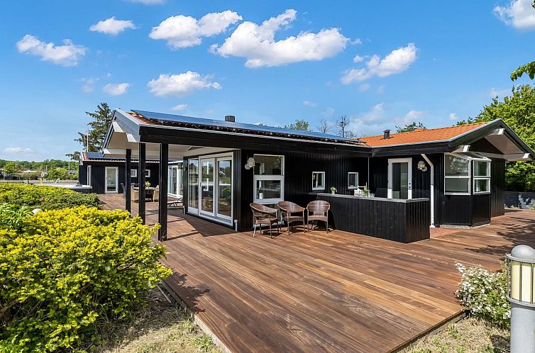 Vakantiehuis "Xaverius" - 30m from the sea