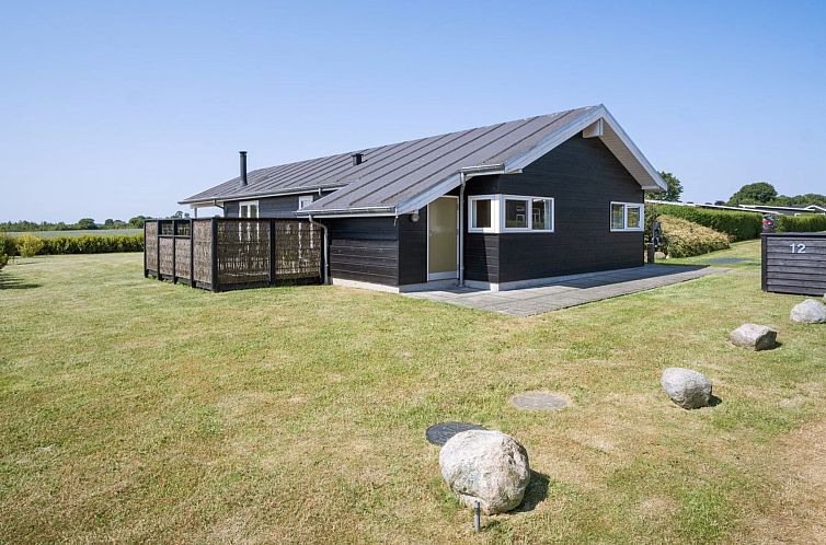 Vakantiehuis "Iorund" - 550m from the sea