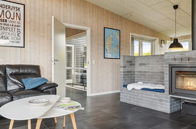 Vakantiehuis "Gloria" - 500m from the sea