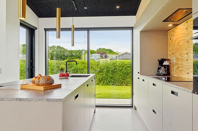 Vakantiehuis "Gloria" - 500m from the sea