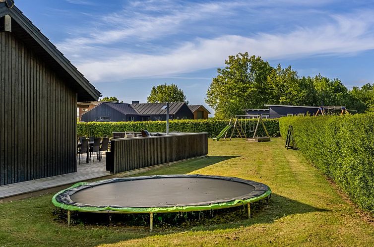 Vakantiehuis "Annina" - 250m from the sea