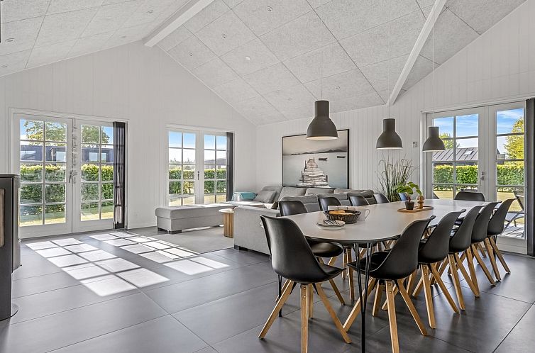 Vakantiehuis "Annina" - 250m from the sea