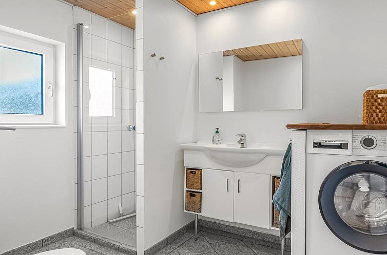 Vakantiehuis "Naya" - 500m from the sea