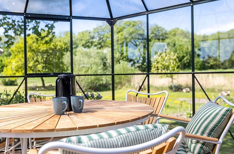 Vakantiehuis "Naya" - 500m from the sea