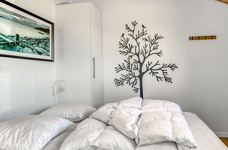 Vakantiehuis "Delko" - 650m from the sea