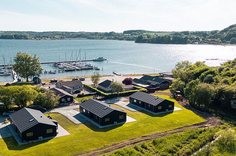 Vakantiehuis "Stygg" - 75m from the sea