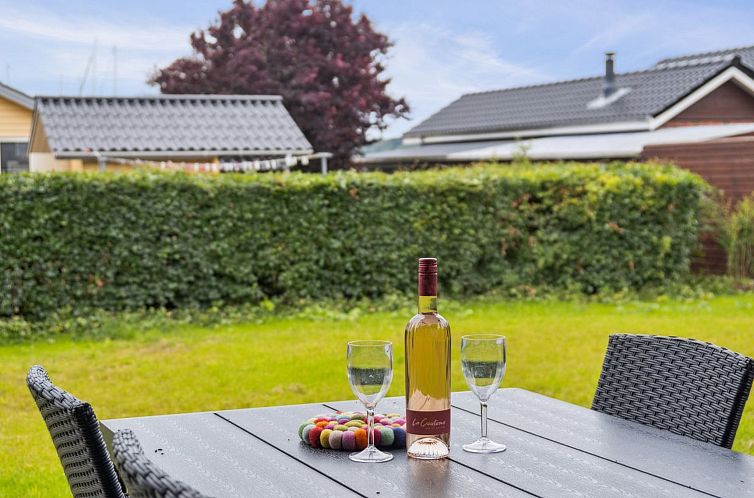 Vakantiehuis "Stygg" - 75m from the sea