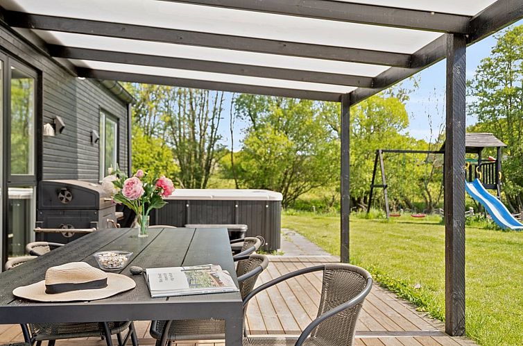 Vakantiehuis "Stygg" - 75m from the sea