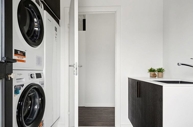 Vakantiehuis "Henryk" - 75m from the sea