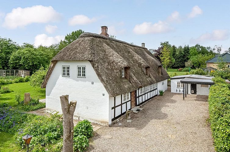 Vakantiehuis "Ienngelild" - 1km to the fjord