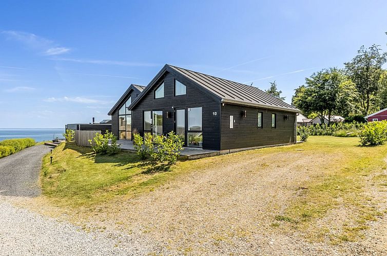 Vakantiehuis "Andriette" - 50m from the sea