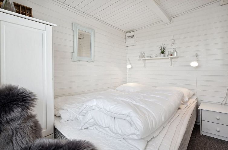 Vakantiehuis "Thrugils" - 200m from the sea