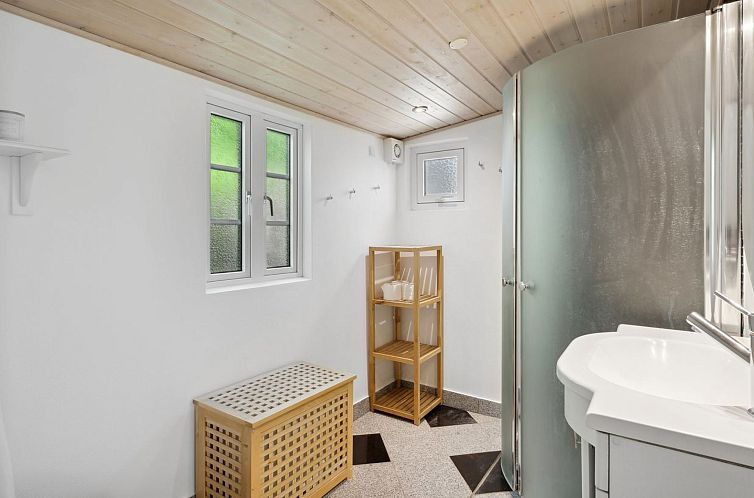 Vakantiehuis "Thrugils" - 200m from the sea