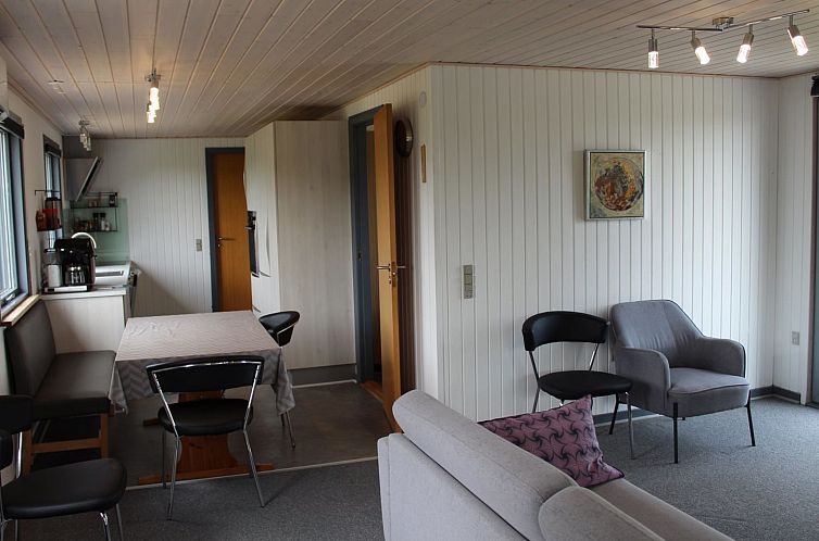 Vakantiehuis "Jannik" - 300m from the sea