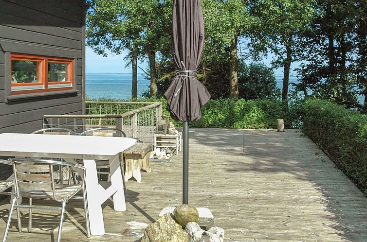 Guest house 0150869 - Holiday property Southern Denmark - Vakantiehuis "Pirjo" - 50m from the sea