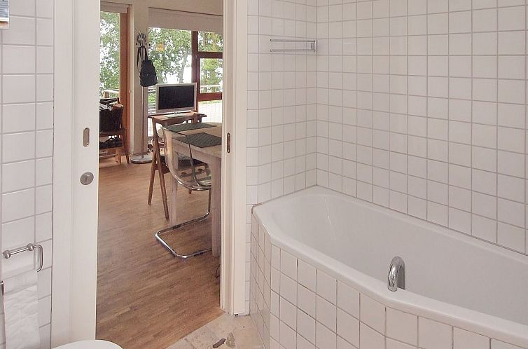 Vakantiehuis "Pirjo" - 50m from the sea