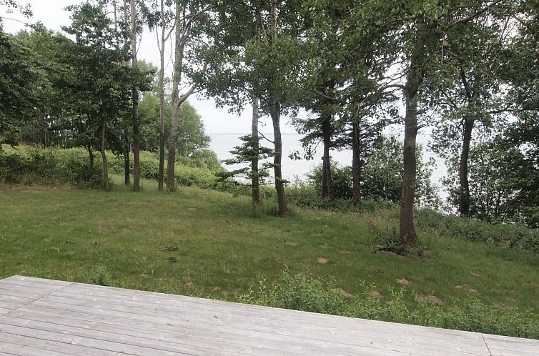 Vakantiehuis "Pirjo" - 50m from the sea