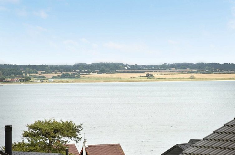 Vakantiehuis "Helina" - 180m from the sea