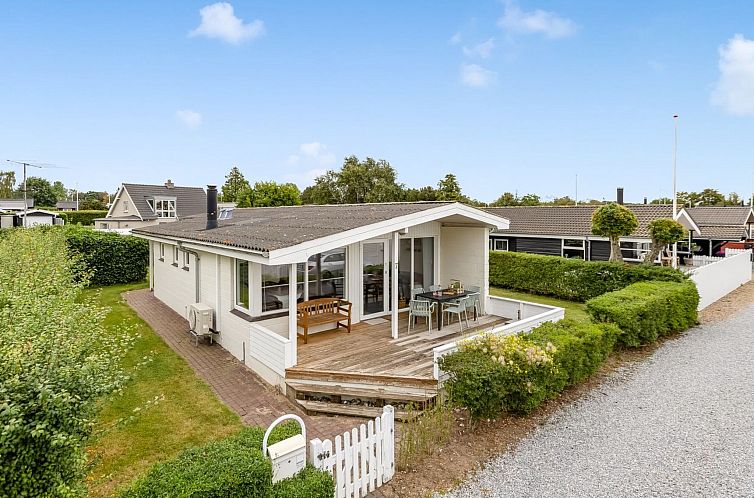 Vakantiehuis "Gudmund" - 50m from the sea