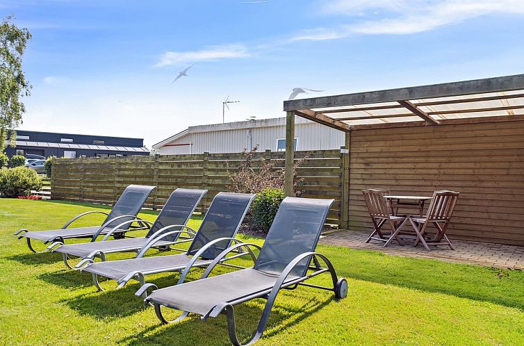 Vakantiehuis "Neno" - 100m from the sea