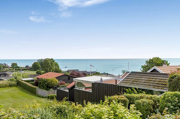 Vakantiehuis "Teja" - 100m from the sea