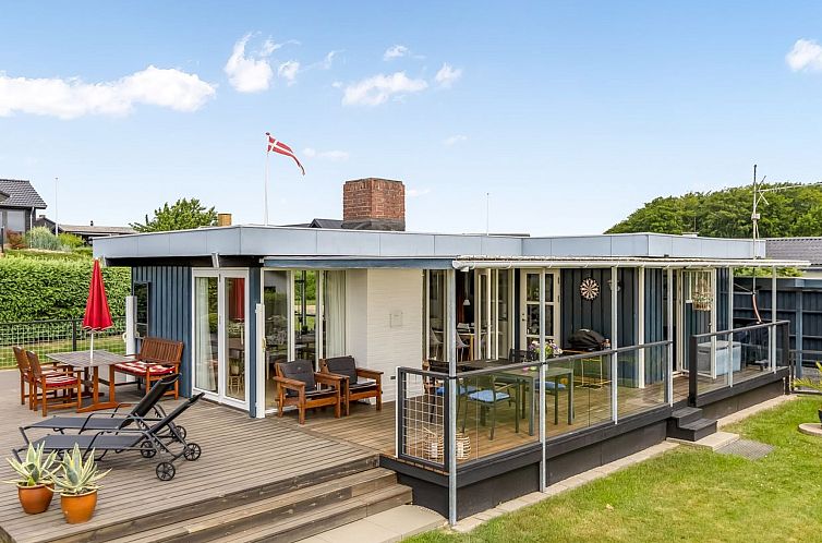 Vakantiehuis "Nielsine" - 250m from the sea