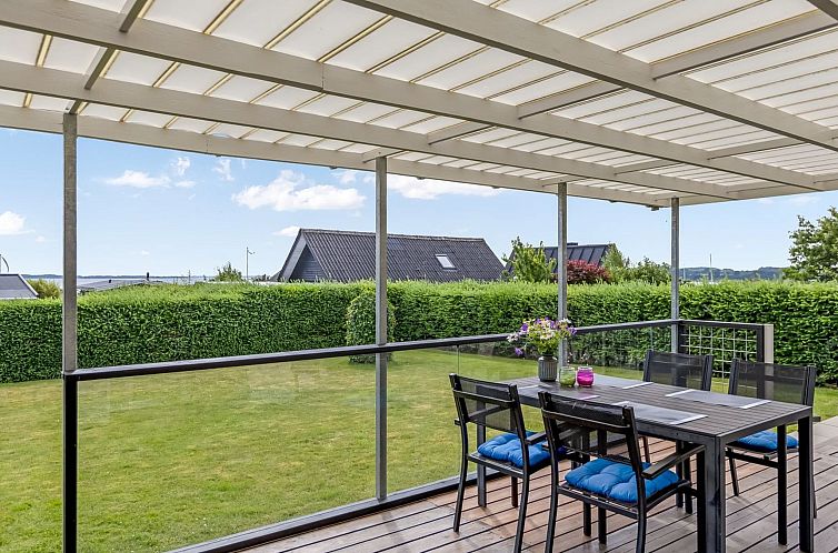 Vakantiehuis "Nielsine" - 250m from the sea