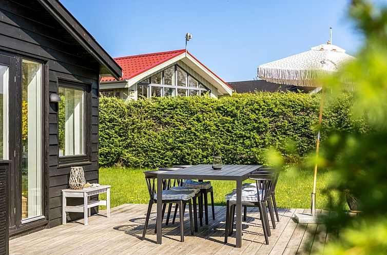 Vakantiehuis "Arnkil" - 250m from the sea
