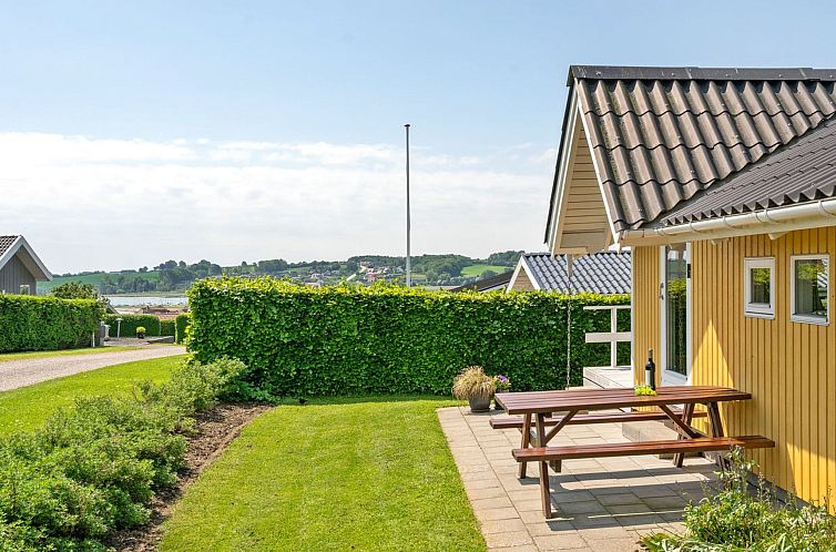 Vakantiehuis "Albantine" - 150m from the sea