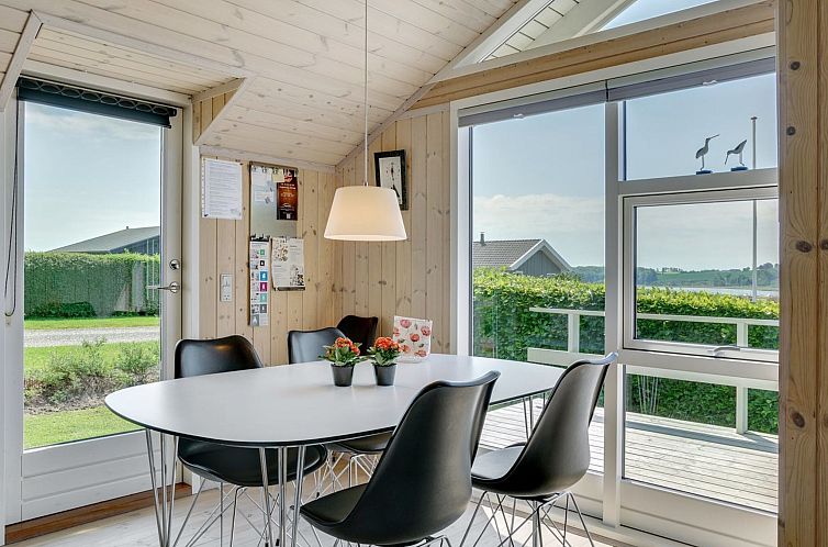 Vakantiehuis "Albantine" - 150m from the sea